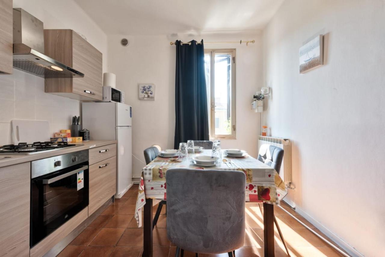 Venice Vacation Apartment Two Bedrooms Marghera Exterior photo