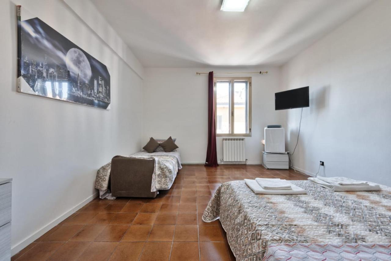 Venice Vacation Apartment Two Bedrooms Marghera Exterior photo